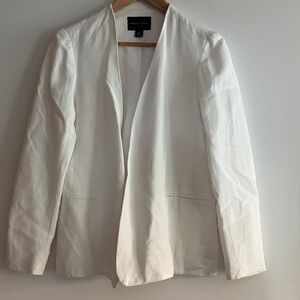 Adrienne Vittadini Classic White Blazer Jacket Shell Size Medium Faux Pockets